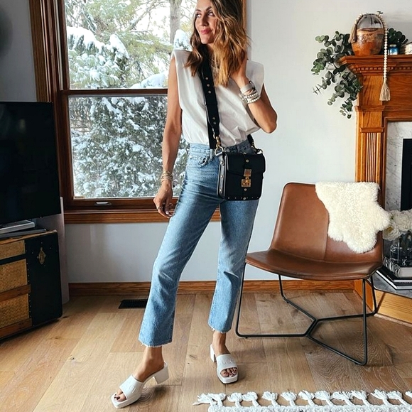 NIB $450 Gucci Logo Women's White Rubber Slide Slip-on Sandals Mules Sz 38 - Picture 3 of 13